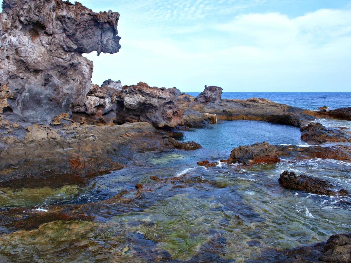 Atico Frente Mar Lägenhet Los Abrigos Exteriör bild